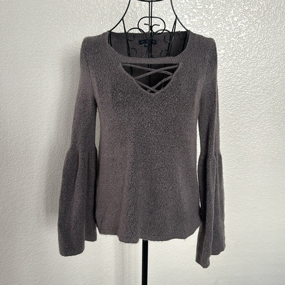 American Eagle womens small sweater Criss Cross Neckline bell sleeve Size S - Picture 2 of 5